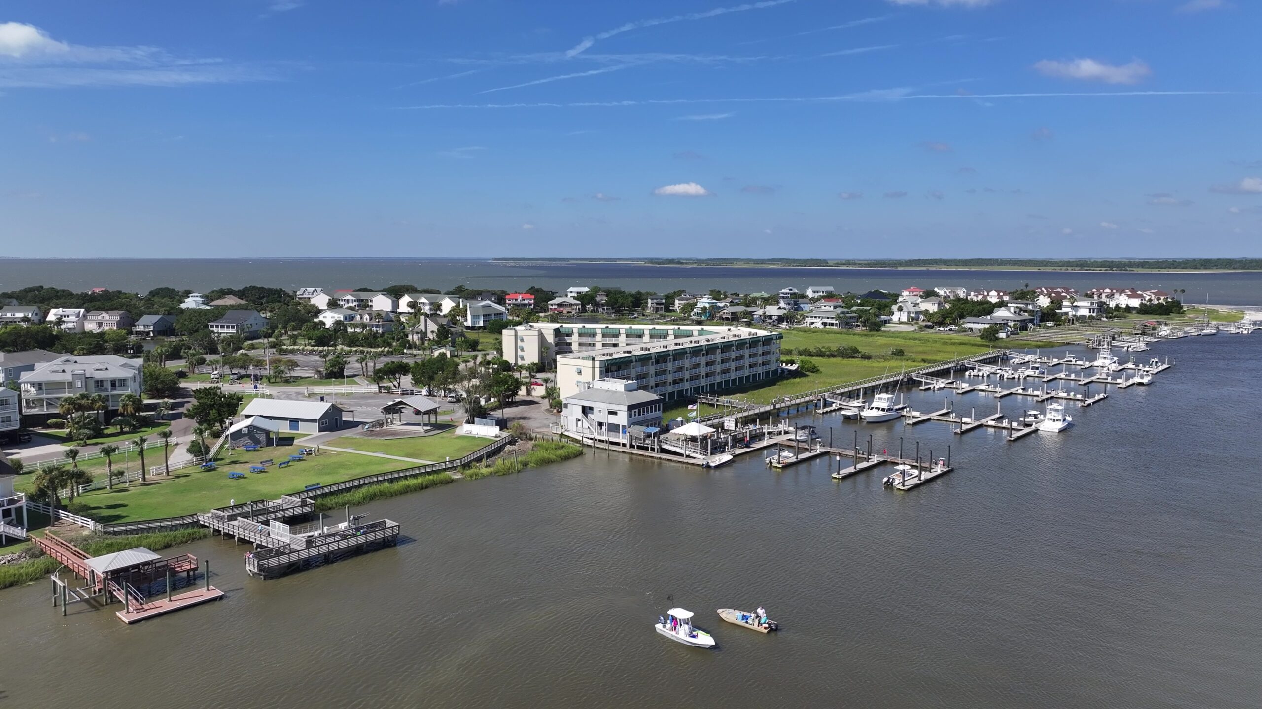 The coast of Edisto lined with docs, boats, restaurants, and beauty.